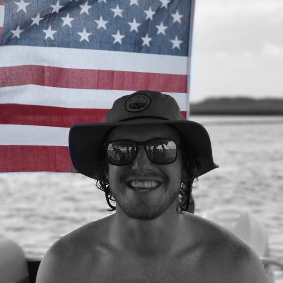 Meet your Posher, Devon - Picture 1 of 1